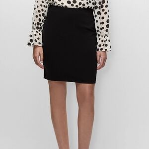 Melanie Lyne Black Skirt
